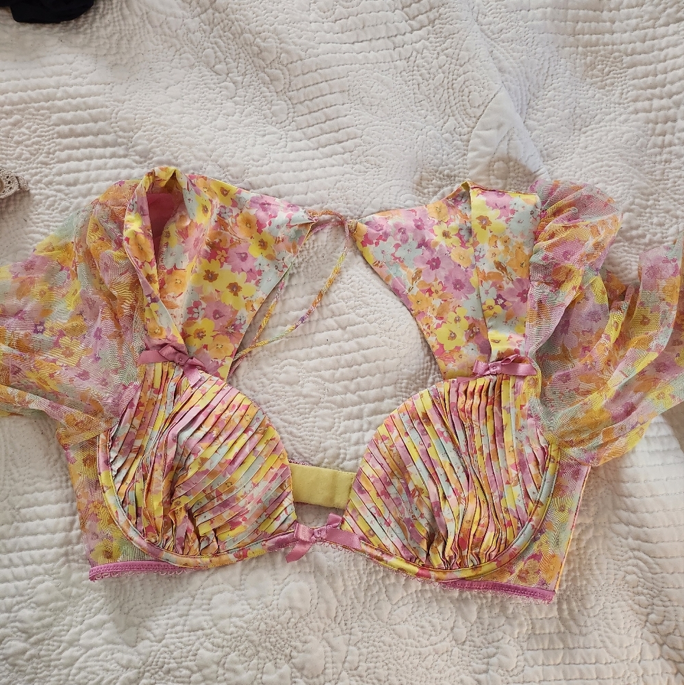 For love and lemons Pastel Punch large top
